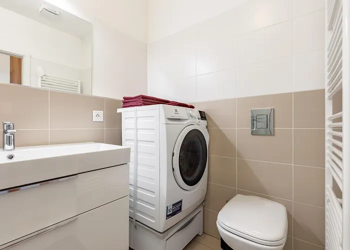 Leo - Ac & Free Parking Apartmán