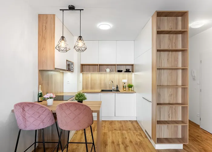 Leo - Ac & Free Parking Apartament Bratislava